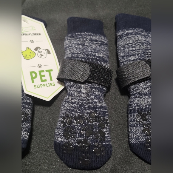 New Expawlorer Double Sided Anti-Slip Dog Socks~Adjustable - Picture 5 of 11